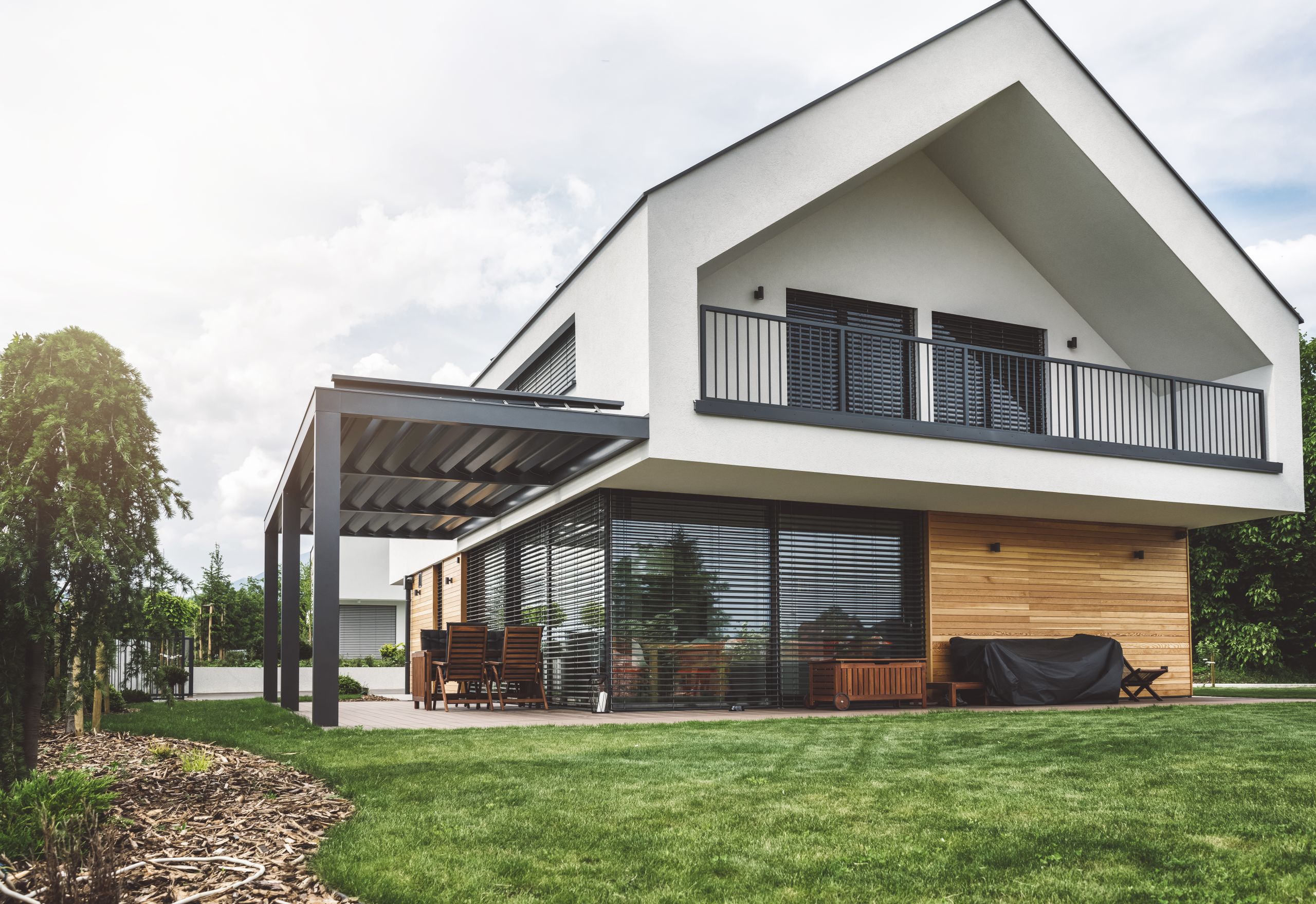 Modernes Wohngebäude saniert