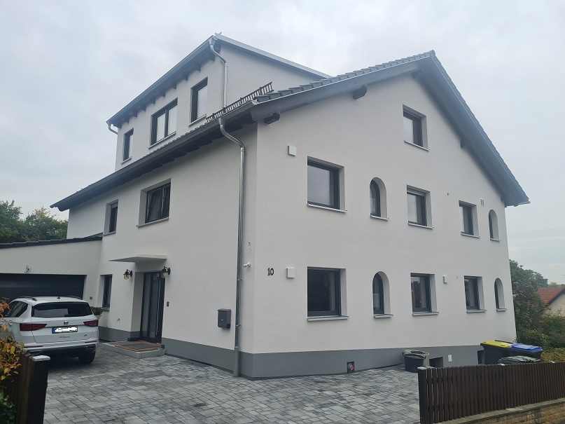 Wohngebäude nach Sanierung